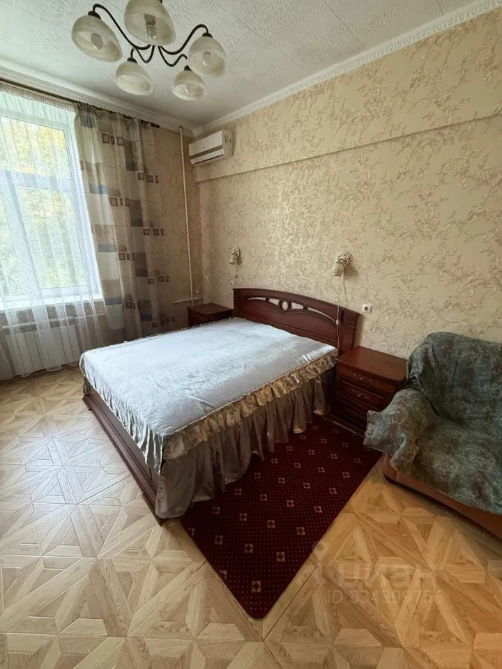 2-комн. квартира, 55 м², 4/4 этаж