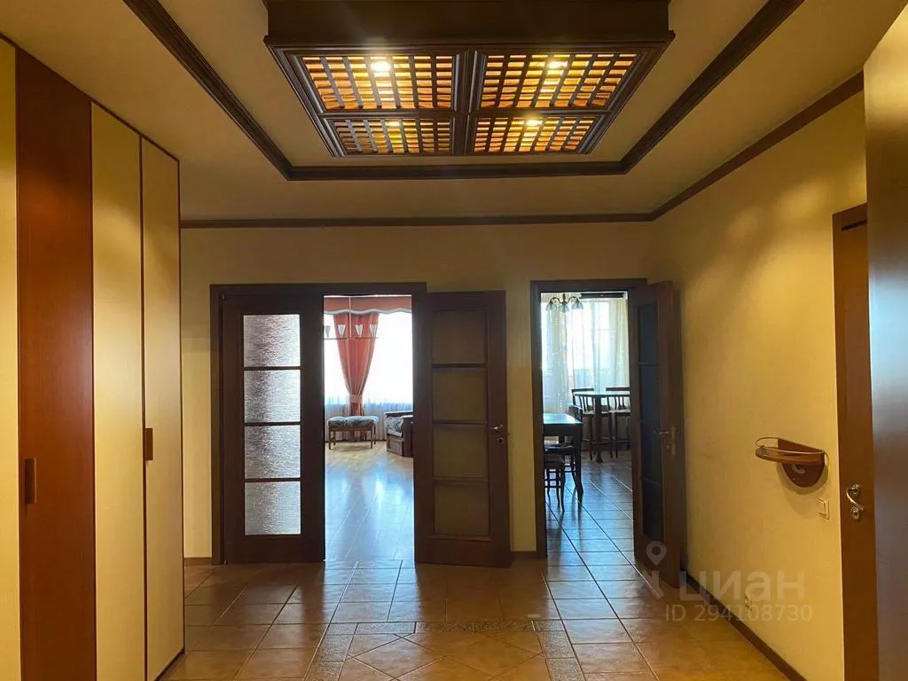 3-комн. квартира, 113 м², 12/22 этаж