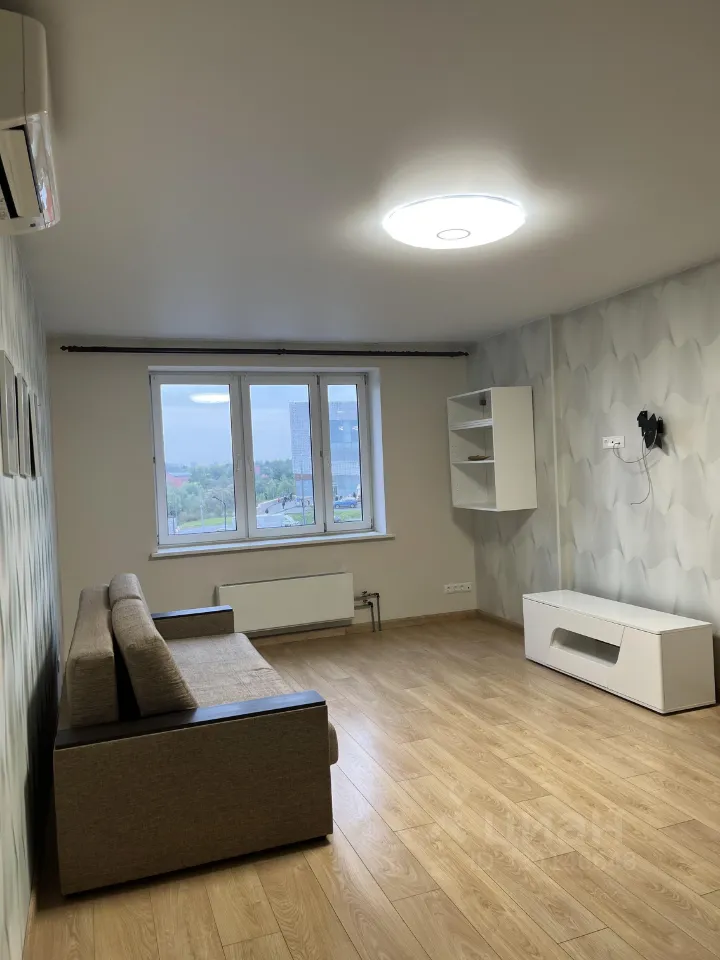 3-комн. квартира, 79 м², 3/17 этаж