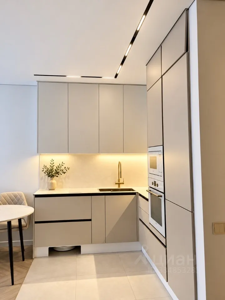 2-комн. квартира, 40 м², 21/23 этаж