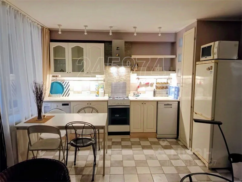 1-комн. квартира, 35 м², 1/14 этаж