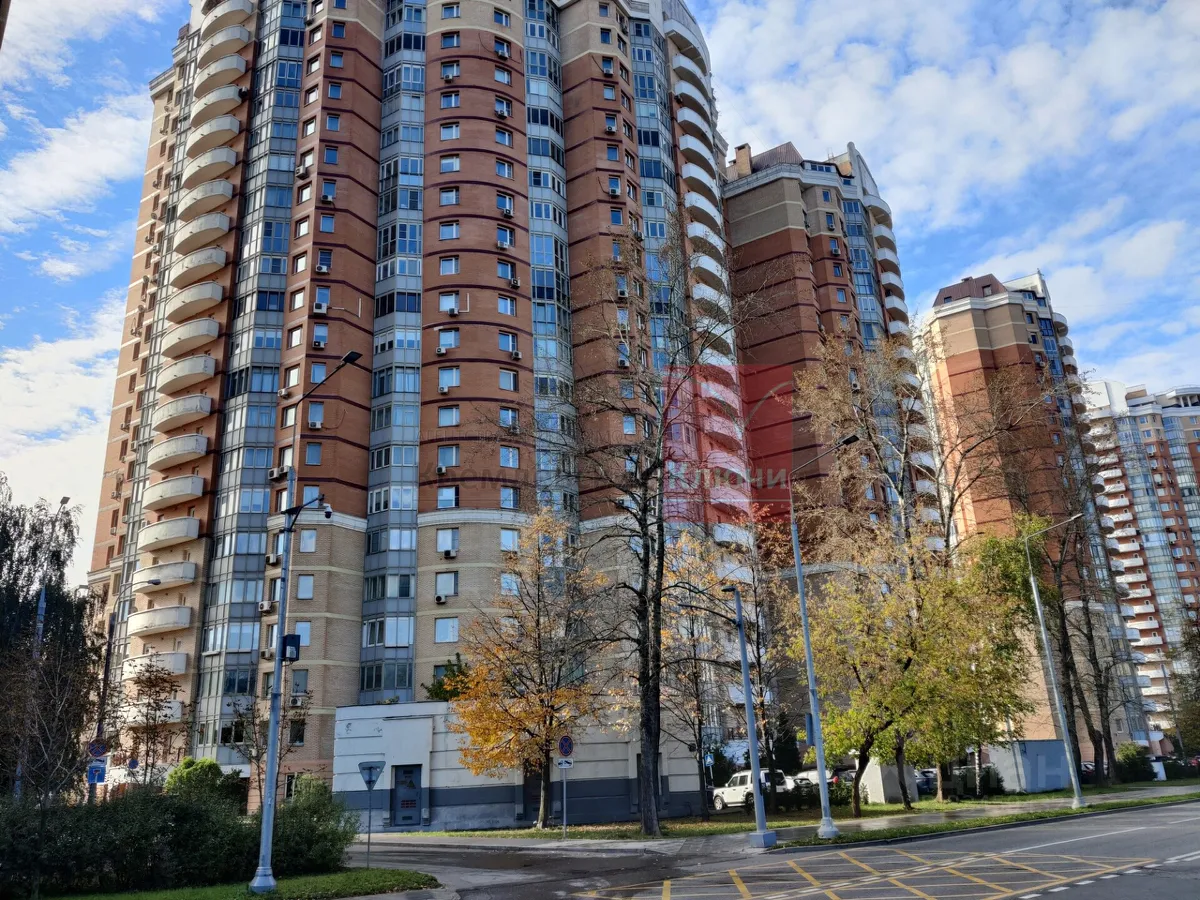 3-комн. квартира, 120 м², 18/20 этаж