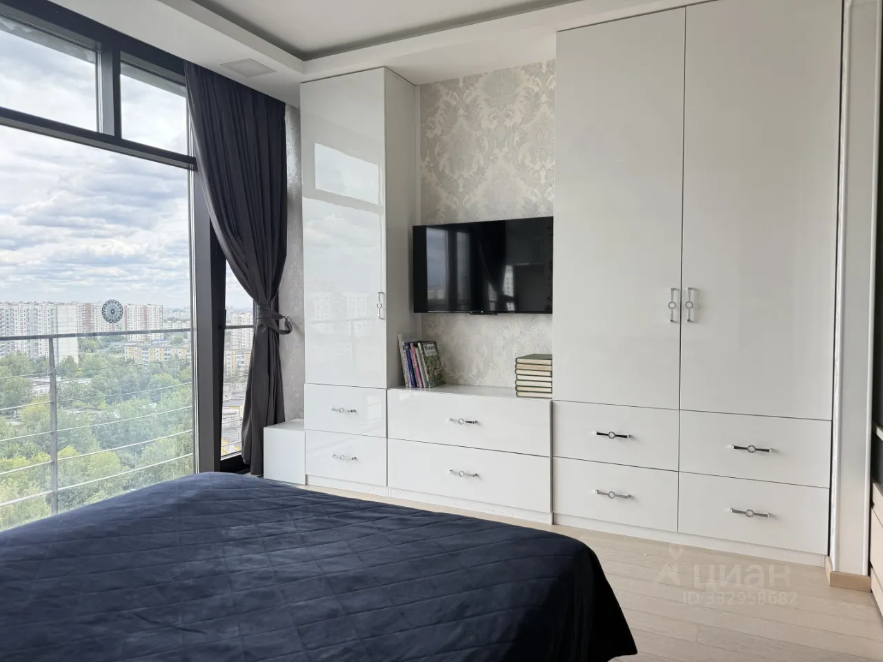 3-комн. квартира, 90 м², 18/23 этаж