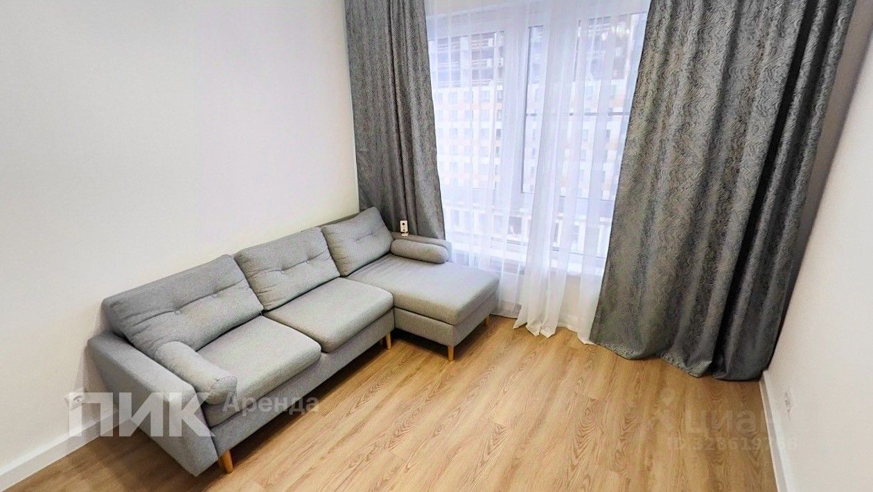 2-комн. квартира, 48,3 м², 8/33 этаж
