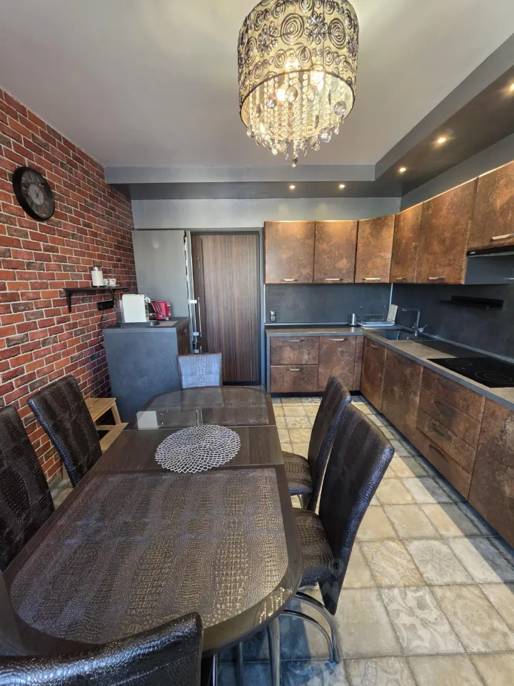3-комн. квартира, 80 м², 22/25 этаж