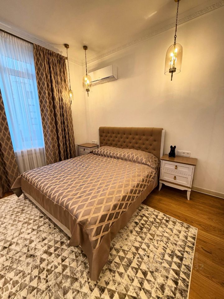 2-комн. квартира, 85 м², 6/11 этаж