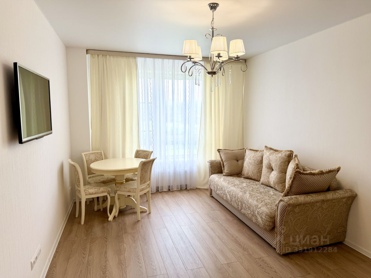 2-комн. квартира, 62 м², 4/16 этаж