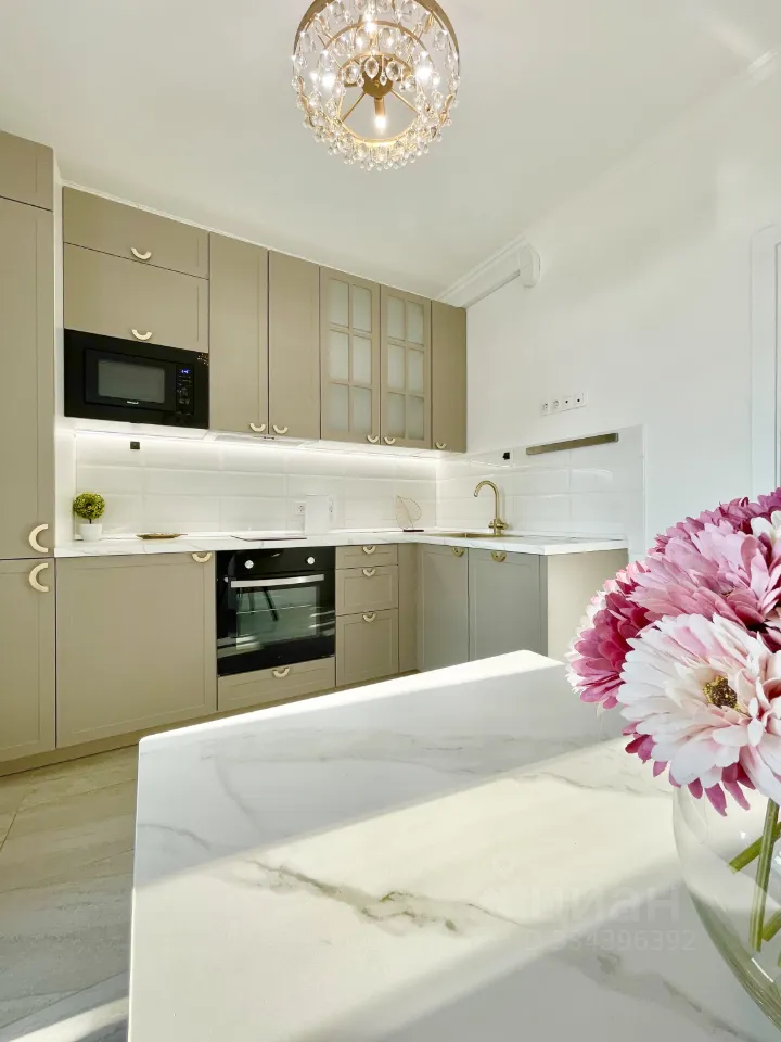 1-комн. квартира, 42 м², 20/24 этаж