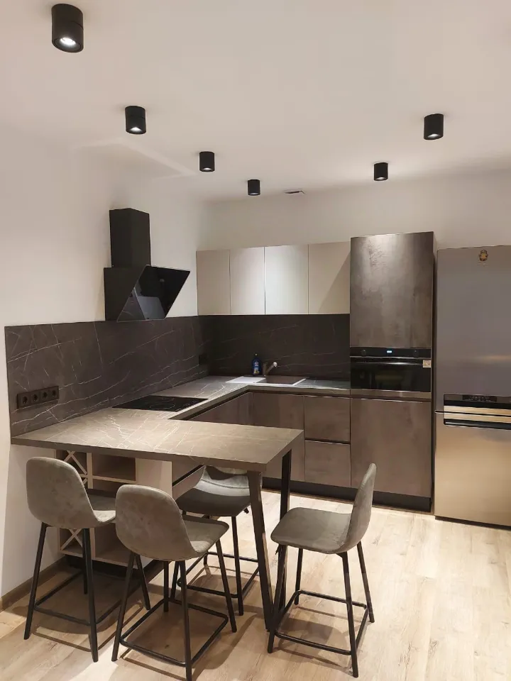 2-комн. квартира, 41,6 м², 3/6 этаж