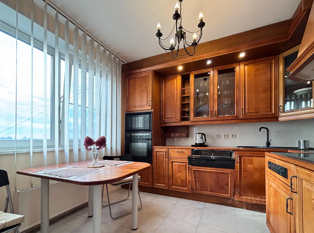 2-комн. квартира, 54 м², 17/17 этаж