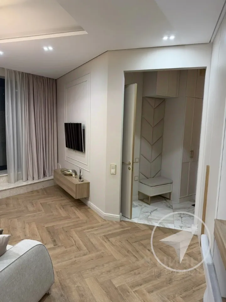 2-комн. квартира, 50,6 м², 32/35 этаж