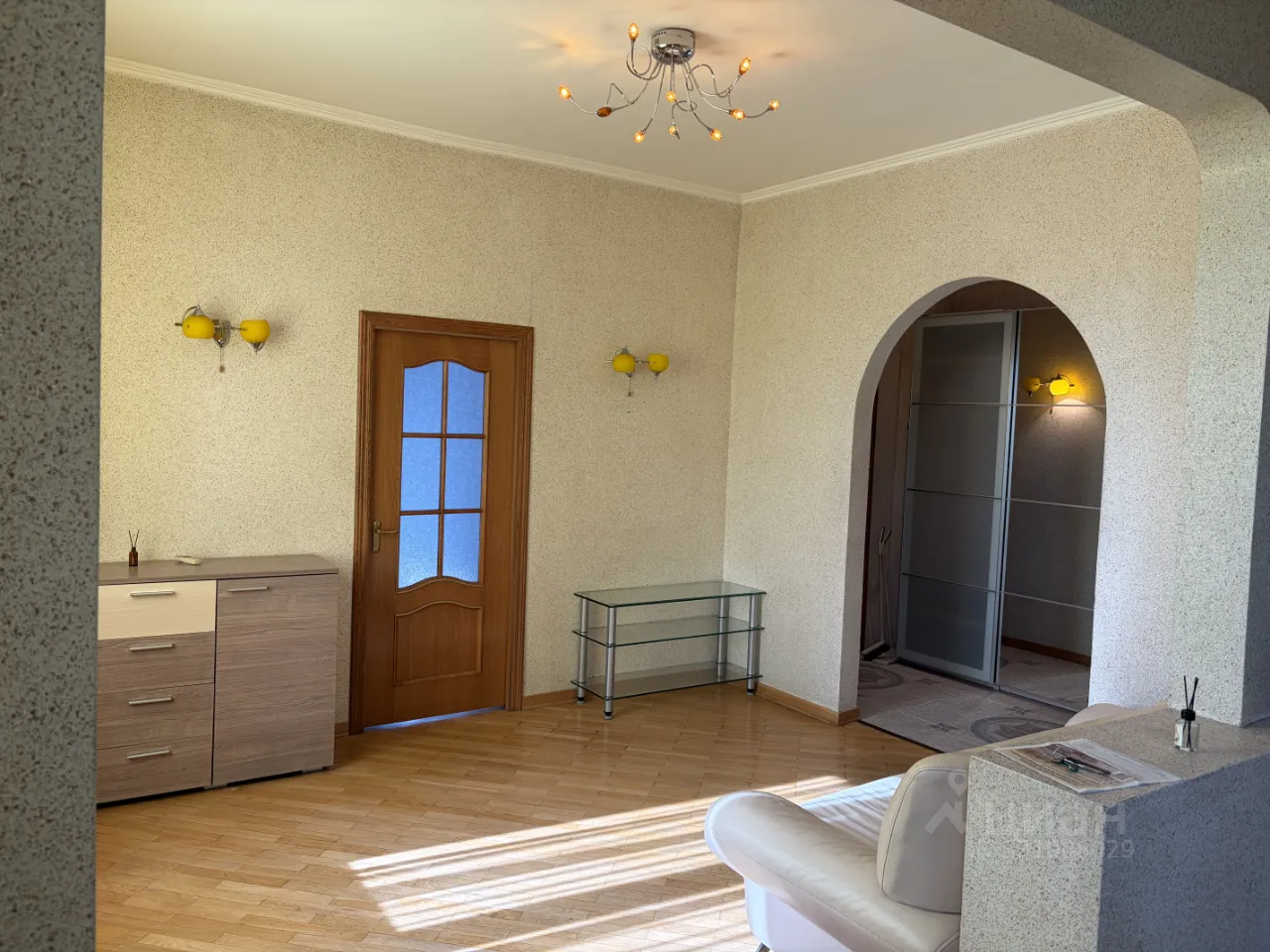 2-комн. квартира, 57 м², 4/8 этаж