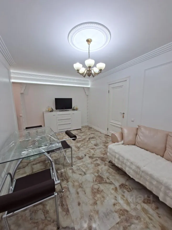 2-комн. квартира, 53 м², 7/9 этаж