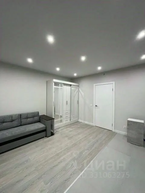 Студия, 32 м², 16/32 этаж