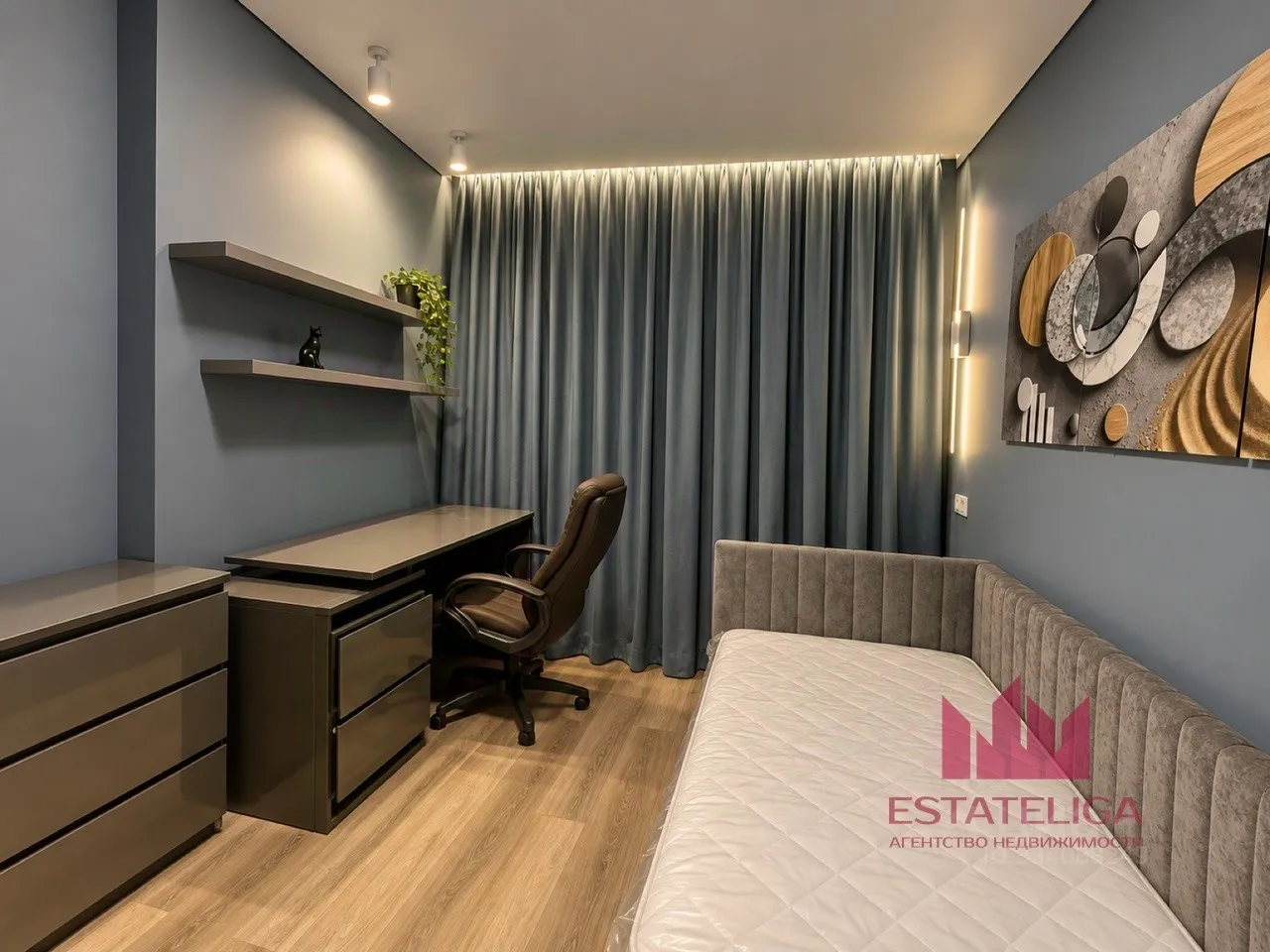 3-комн. квартира, 60 м², 27/32 этаж