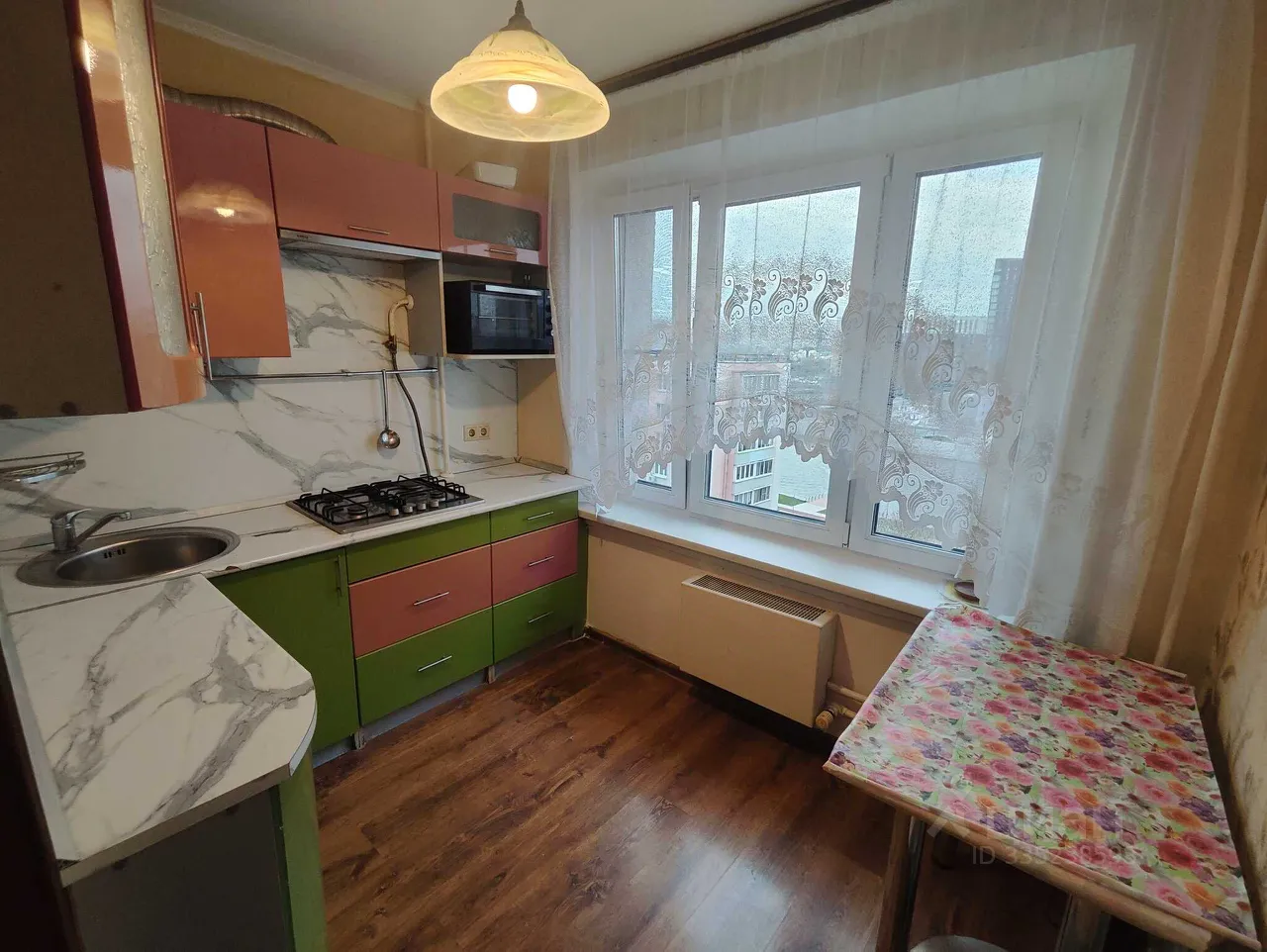 2-комн. квартира, 46 м², 8/12 этаж
