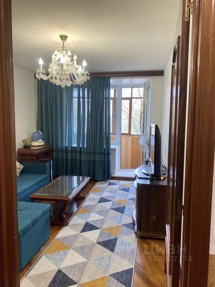 2-комн. квартира, 56 м², 4/9 этаж
