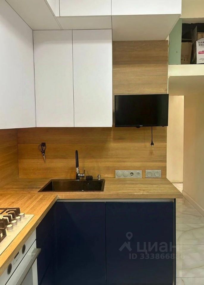 2-комн. квартира, 64 м², 1/5 этаж