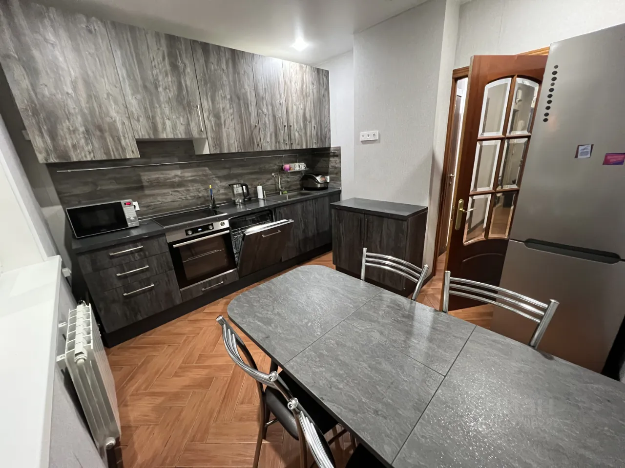 3-комн. квартира, 76 м², 3/16 этаж