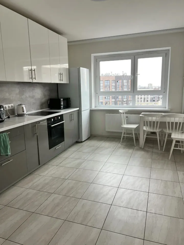 3-комн. квартира, 77,1 м², 24/27 этаж