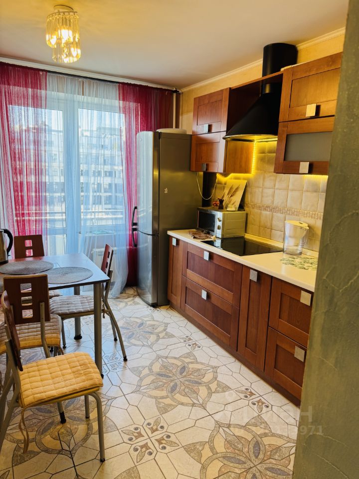 2-комн. квартира, 50 м², 9/15 этаж