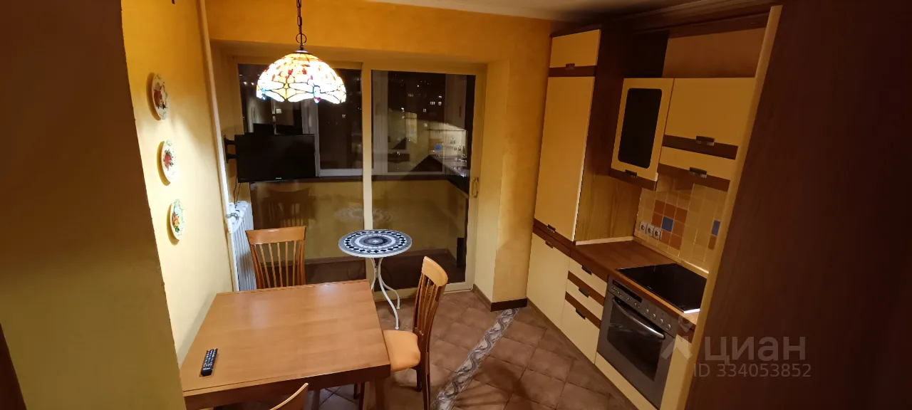 2-комн. квартира, 57 м², 9/14 этаж