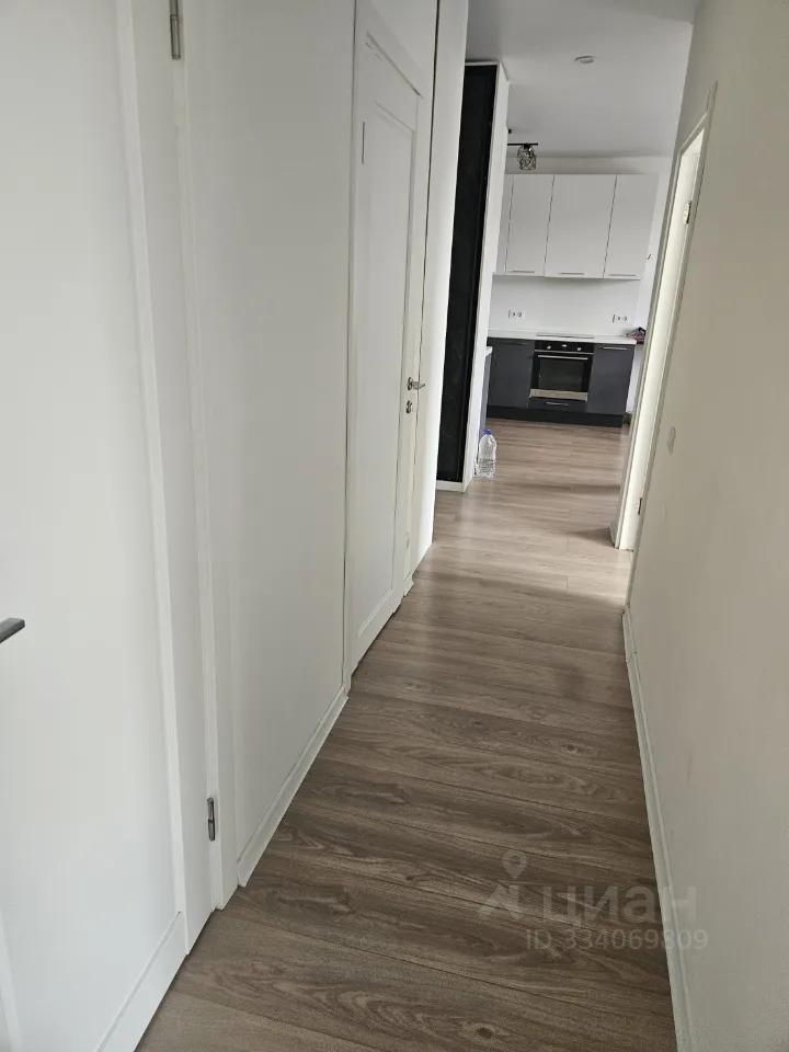 3-комн. квартира, 71 м², 2/12 этаж