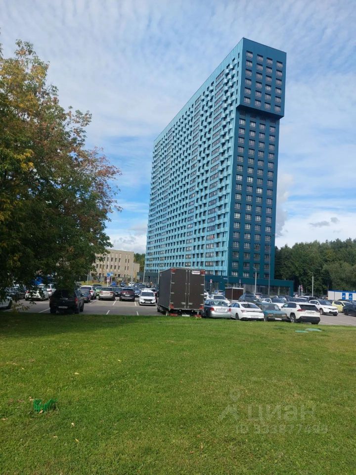 2-комн. квартира, 60 м², 13/25 этаж