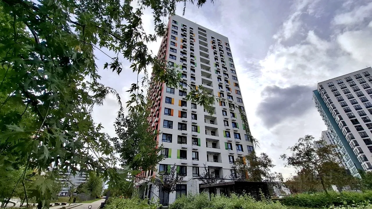 2-комн. квартира, 62,8 м², 2/19 этаж