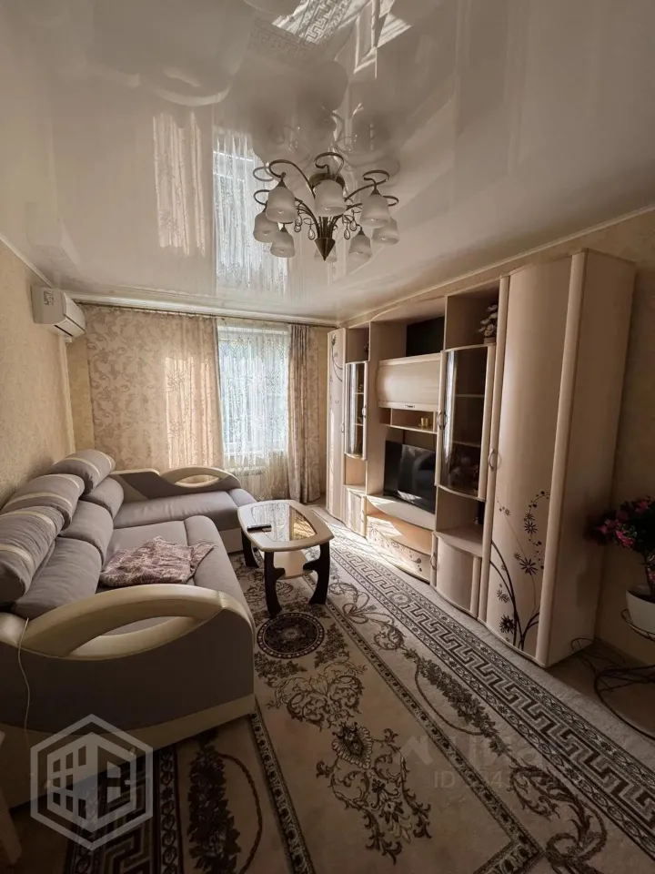 2-комн. квартира, 44 м², 3/9 этаж