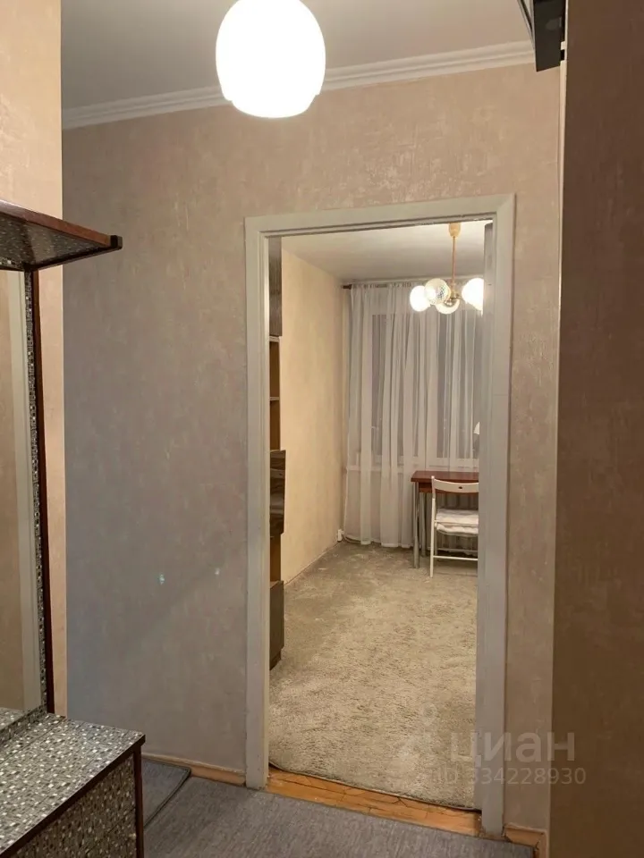 2-комн. квартира, 38 м², 12/12 этаж