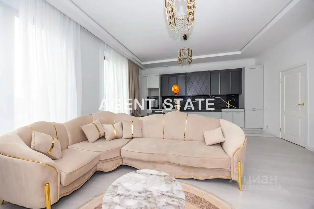 2-комн. квартира, 70 м², 7/14 этаж