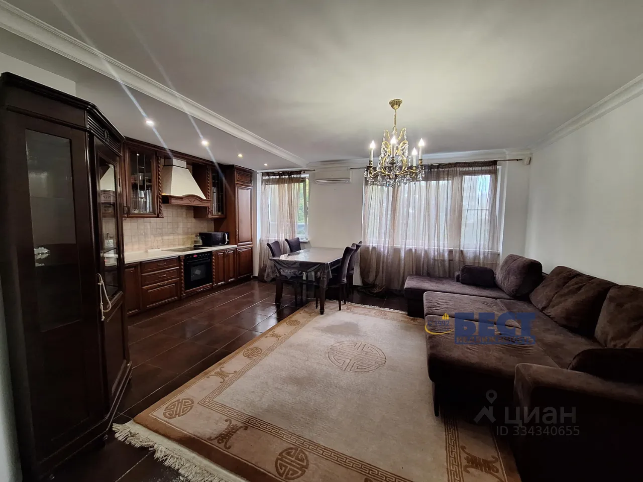 2-комн. квартира, 82 м², 2/25 этаж