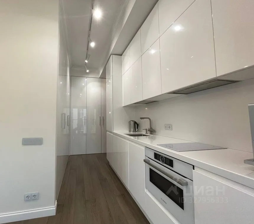 2-комн. квартира, 47 м², 3/7 этаж