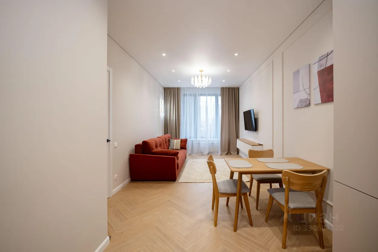 2-комн. квартира, 47 м², 7/32 этаж