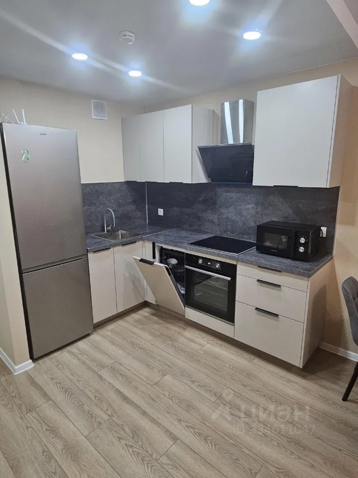 1-комн. квартира, 33,6 м², 10/25 этаж