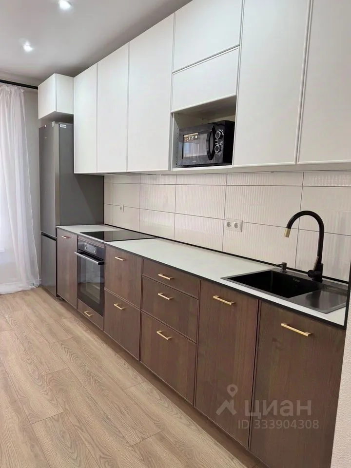 3-комн. квартира, 60 м², 2/19 этаж