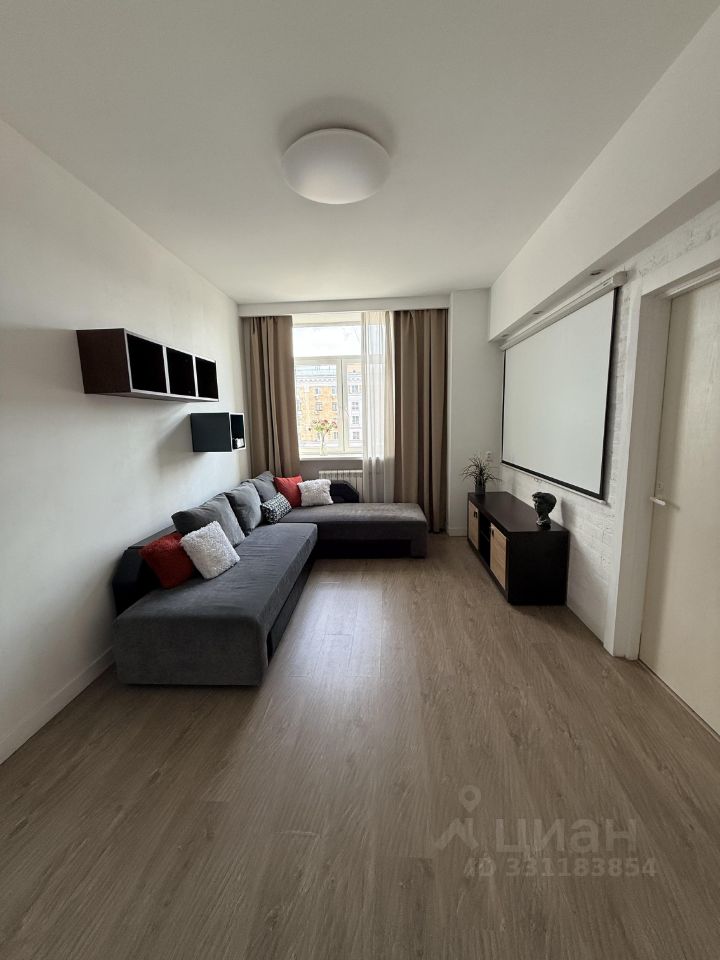 3-комн. квартира, 73 м², 8/11 этаж