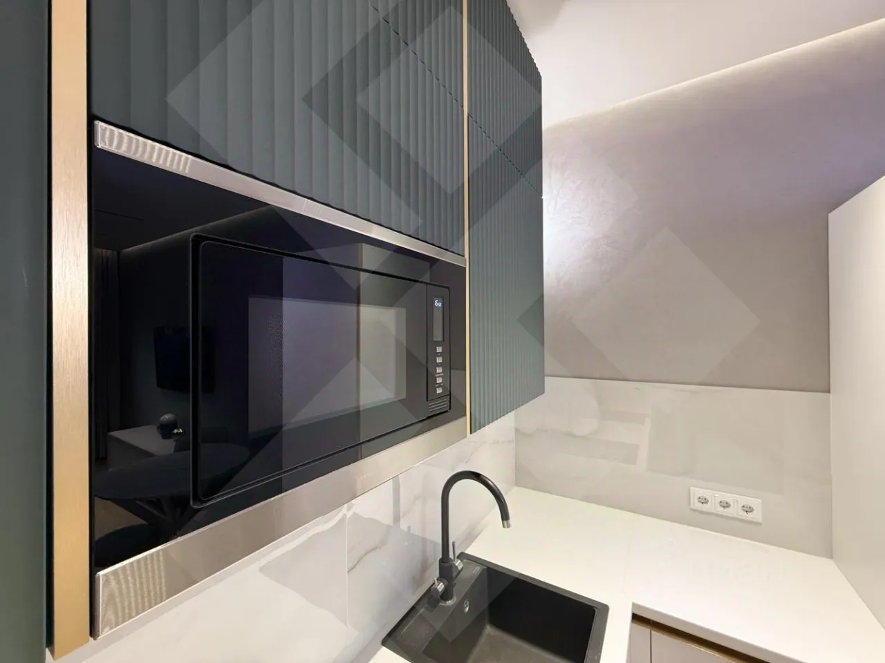 2-комн. квартира, 70 м², 6/27 этаж