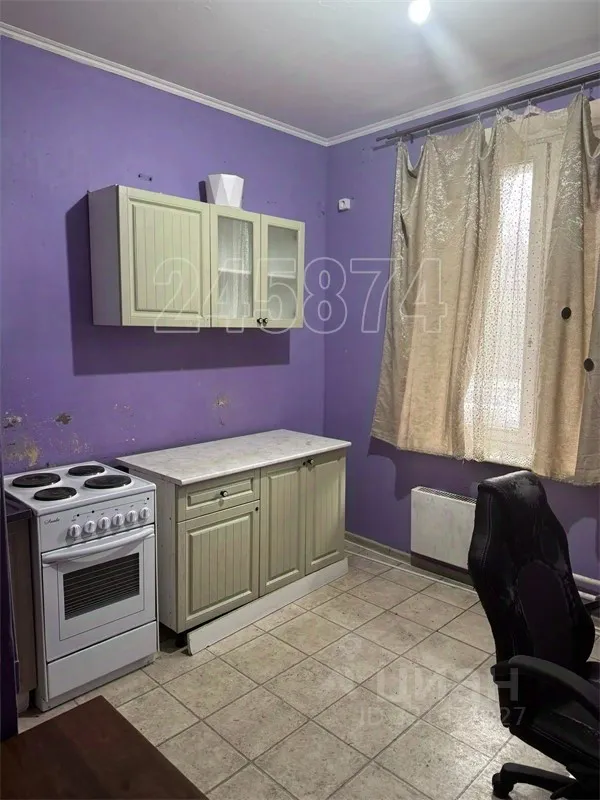 4-комн. квартира, 100 м², 1/17 этаж