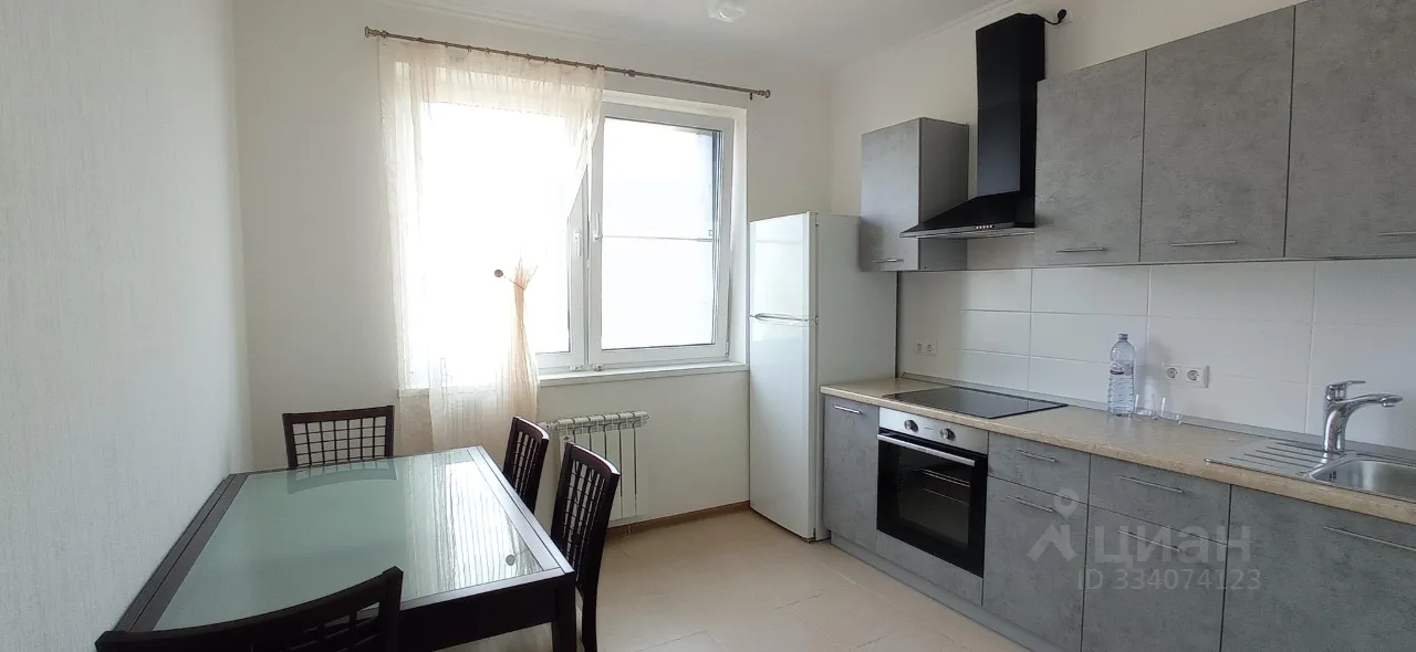 2-комн. квартира, 55 м², 13/20 этаж