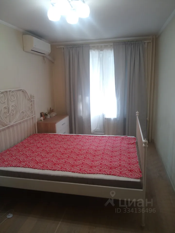 3-комн. квартира, 58,4 м², 1/9 этаж