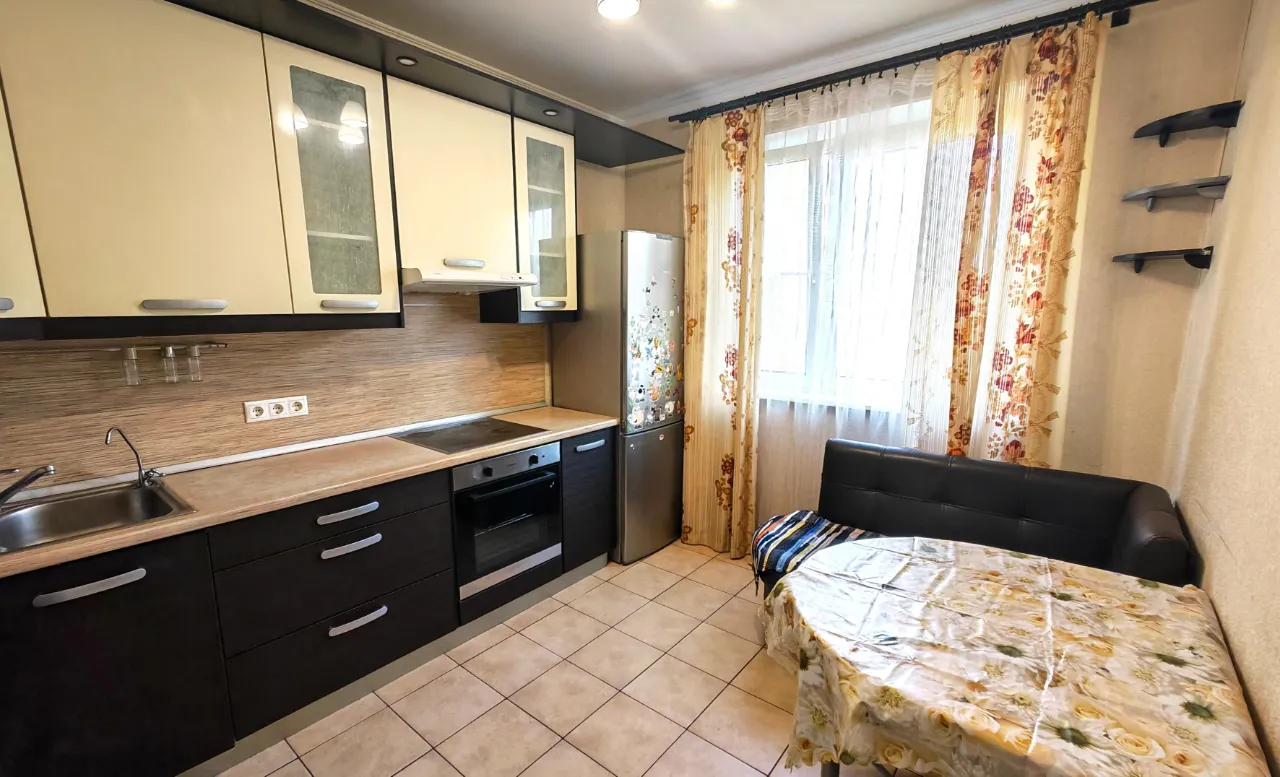 2-комн. квартира, 55 м², 5/16 этаж