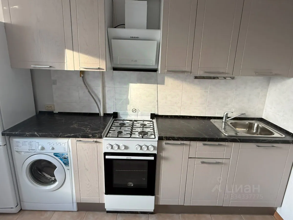 2-комн. квартира, 47 м², 9/12 этаж