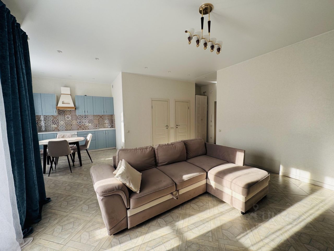 2-комн. квартира, 60 м², 11/25 этаж