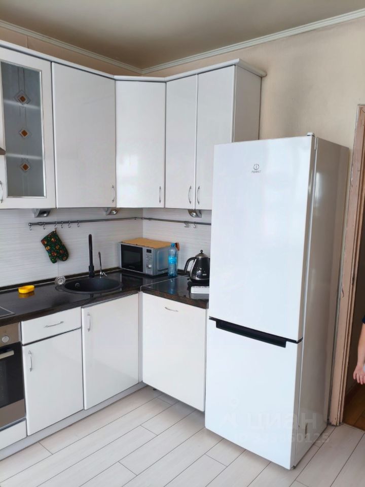 2-комн. квартира, 60 м², 16/17 этаж