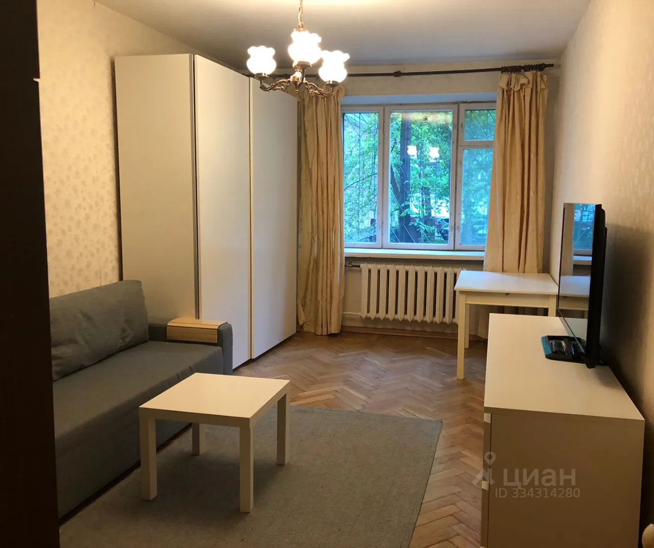 2-комн. квартира, 49 м², 1/6 этаж
