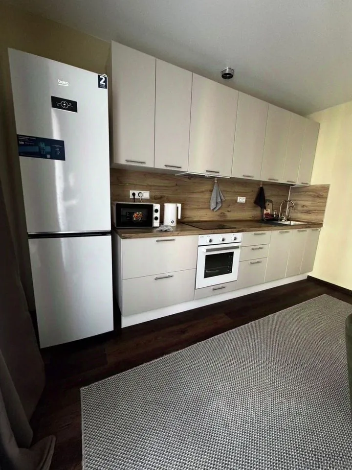 2-комн. квартира, 61 м², 7/13 этаж
