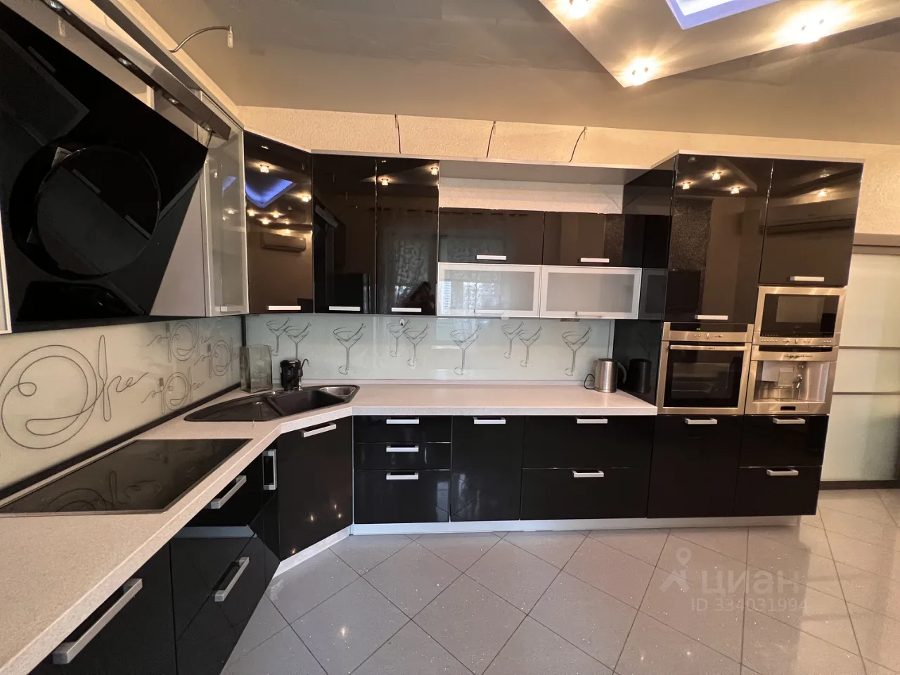 4-комн. квартира, 140 м², 13/18 этаж