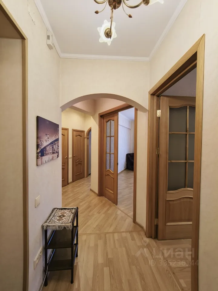 2-комн. квартира, 60 м², 2/7 этаж